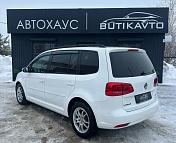 Volkswagen Touran I · 2-й рестайлинг , 2011 г., механика, дизель - фото 4