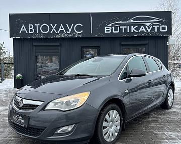 Opel Astra J - фото 3