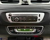 Renault Scenic III · Рестайлинг , 2013 г., механика, дизель - фото 18