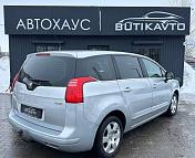 Peugeot 5008 I , 2010 г., механика, дизель - фото 6