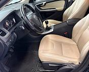 Volvo V60 I · Рестайлинг , 2015 г., механика, дизель - фото 10