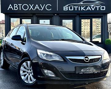 Opel Astra J
