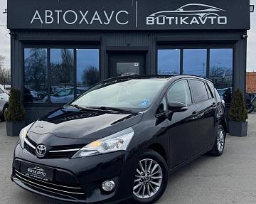 Toyota Verso I · Рестайлинг - фото 3