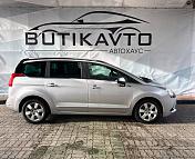 Peugeot 5008 I , 2012 г., механика, дизель - фото 8