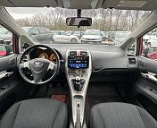 Toyota Auris I (E150) , 2009 г., механика, бензин - фото 9