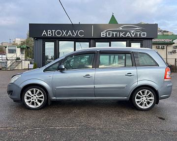 Opel Zafira B · Рестайлинг - фото 4