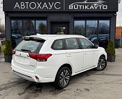 Mitsubishi Outlander III · 3-й рестайлинг , 2022 г., вариатор, бензин - фото 7