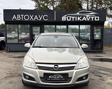 Opel Astra H - фото 2