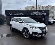Peugeot 5008 II , 2019 г., механика, бензин