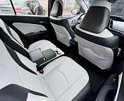 Toyota Prius IV (XW50) · Рестайлинг , 2018 г., вариатор, бензин - фото 13