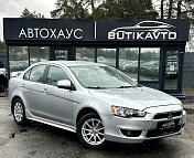 Mitsubishi Lancer X , 2008 г., вариатор, бензин