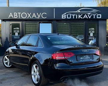Audi A4 B8 - фото 5