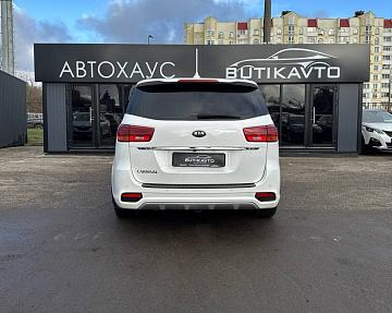 Kia Carnival III - фото 5