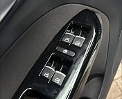 Volkswagen Touran I · 2-й рестайлинг , 2011 г., механика, дизель - фото 19