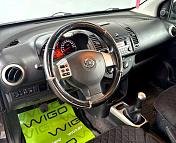 Nissan Note I (E11) · Рестайлинг , 2013 г., механика, бензин - фото 10