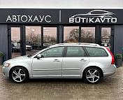 Volvo V50 I · 2-й рестайлинг , 2011 г., механика, дизель - фото 14
