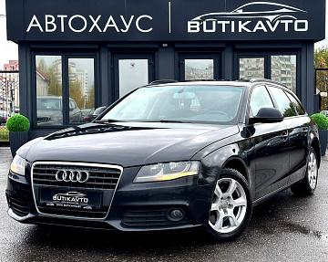 Audi A4 B8 - фото 3