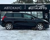 Peugeot 5008 I · Рестайлинг , 2015 г., механика, дизель - фото 15