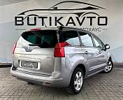 Peugeot 5008 I · Рестайлинг , 2014 г., механика, дизель - фото 7