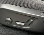 Volvo XC40 I · Рестайлинг , 2022 г., автомат, электро - фото 16