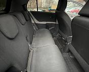 Toyota Yaris II (XP9) · Рестайлинг , 2009 г., механика, бензин - фото 11