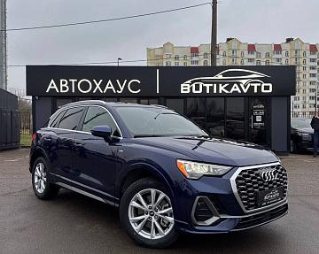 Audi Q3 F3