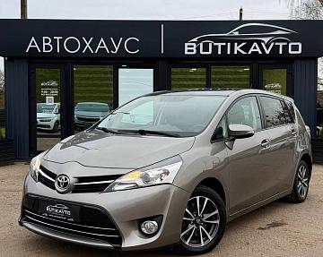 Toyota Verso I · Рестайлинг - фото 3