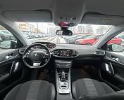 Peugeot 308 T9 · Рестайлинг , 2019 г., автомат, дизель - фото 9