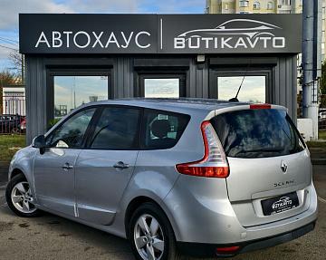 Renault Grand Scenic III - фото 4