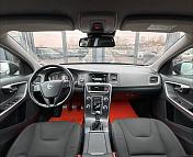 Volvo V60 I · Рестайлинг , 2015 г., механика, дизель - фото 7