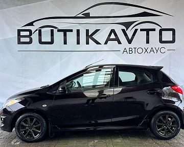 Mazda 2 II - фото 4