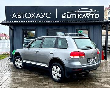 Volkswagen Touareg I - фото 5
