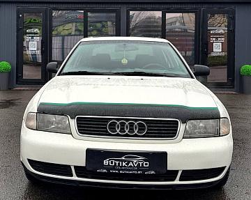 Audi A4 B5 - фото 2