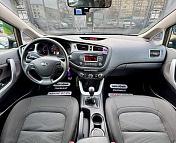 Kia Cee'd II , 2013 г., механика, бензин - фото 9