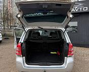 Opel Zafira B · Рестайлинг , 2009 г., механика, дизель - фото 12