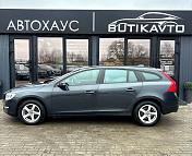 Volvo V60 I · Рестайлинг , 2015 г., механика, дизель - фото 13