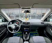 Volkswagen Golf IV , 2002 г., механика, дизель - фото 9