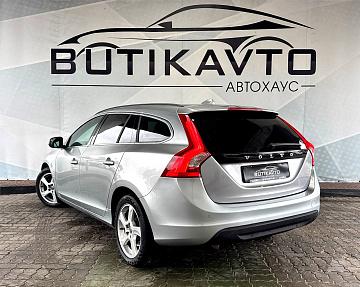 Volvo V60 I - фото 5