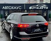 Volkswagen Passat B8 , 2017 г., робот, дизель - фото 5