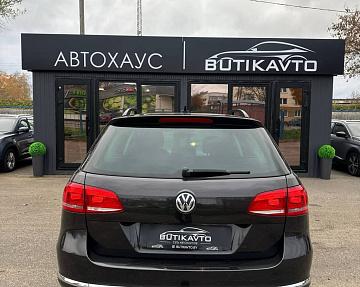 Volkswagen Passat B7 - фото 5