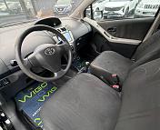Toyota Yaris II (XP9) · Рестайлинг , 2009 г., механика, бензин - фото 8