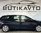 Peugeot 308 T9 · Рестайлинг , 2019 г., механика, дизель - фото 8