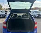 Skoda Octavia II · Рестайлинг , 2009 г., механика, бензин - фото 12