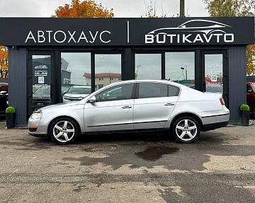 Volkswagen Passat B6 - фото 4