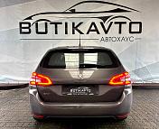 Peugeot 308 T9 · Рестайлинг , 2019 г., механика, дизель - фото 6