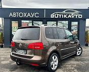 Volkswagen Touran I · 2-й рестайлинг , 2012 г., робот, дизель - фото 6
