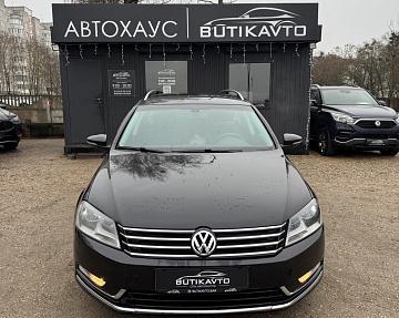 Volkswagen Passat B7 - фото 2