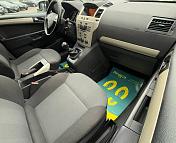 Opel Zafira B , 2008 г., механика, дизель  - фото 12