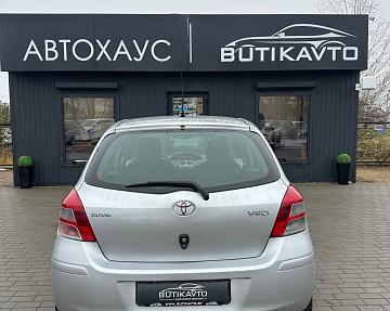 Toyota Yaris II (XP9) · Рестайлинг - фото 5