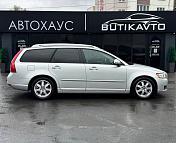 Volvo V50 I · 2-й рестайлинг , 2011 г., механика, дизель - фото 8